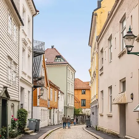 Beautiful Top-floor 4br Loft By Bryggen&fløyen Bergen